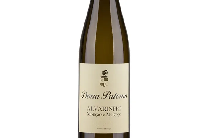 Dona Paterna Alvarinho 0.75Lt.