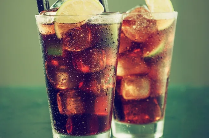 Rum Cola/ Ginger Ale